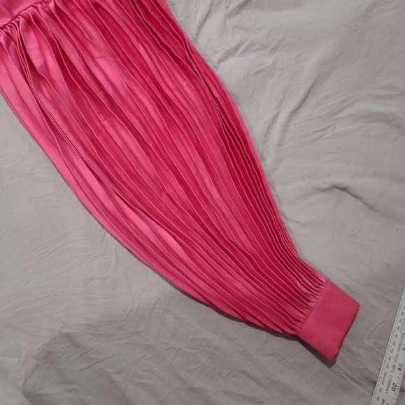 Hot Pink Satin Women SZ Sm Button down pleated balloon sleeve blouse rave disco - Picture 9 of 12